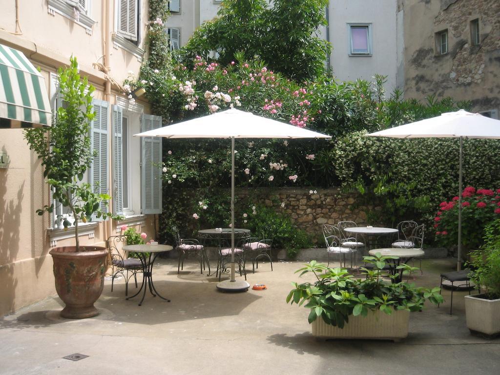 Chanteclair Cannes Bagian luar foto