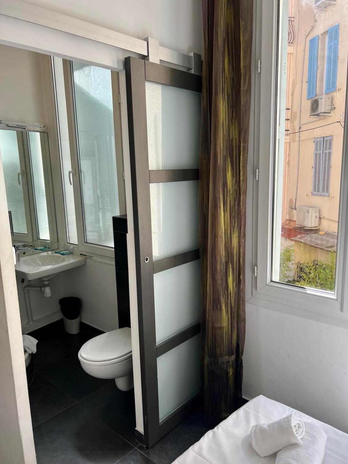 Chanteclair Cannes Bagian luar foto